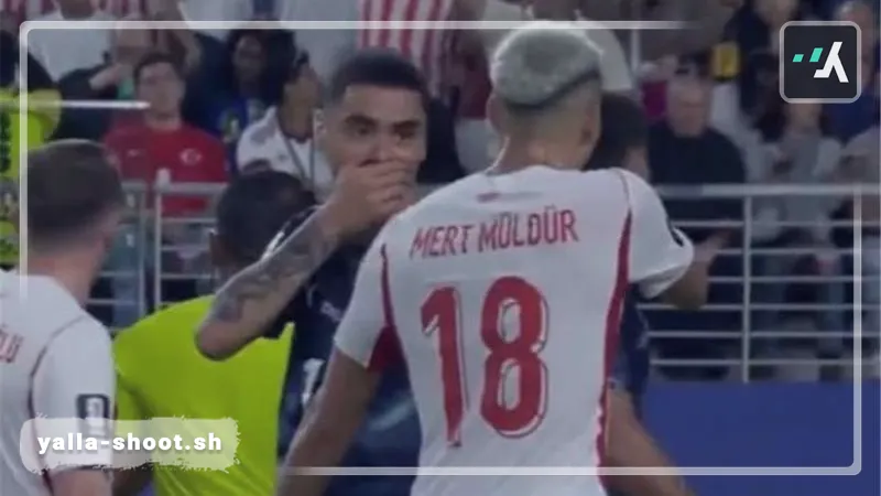 بطاقة حمراء تاريخية في كأس العالم: قانون الفيفا الجديد يطيح بنجم باراجواي ويضع ياسر إبراهيم تحت المجهر البلجيكي!